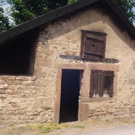 Docelles, 6 Pièces, 11 Personnes - Fr-1-589-420 Séjour à la campagne *
