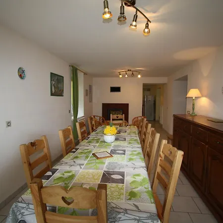 Docelles, 6 Pièces, 11 Personnes - Fr-1-589-420