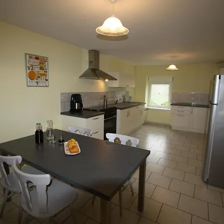 Docelles, 6 Pièces, 11 Personnes - Fr-1-589-420 Séjour à la campagne